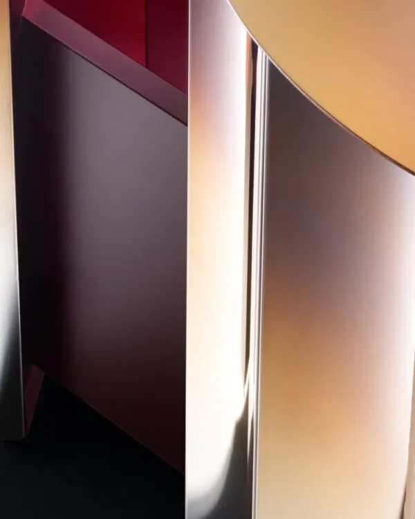 Dorica Bedside table